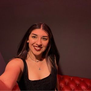 Meet your Posher, Amanda